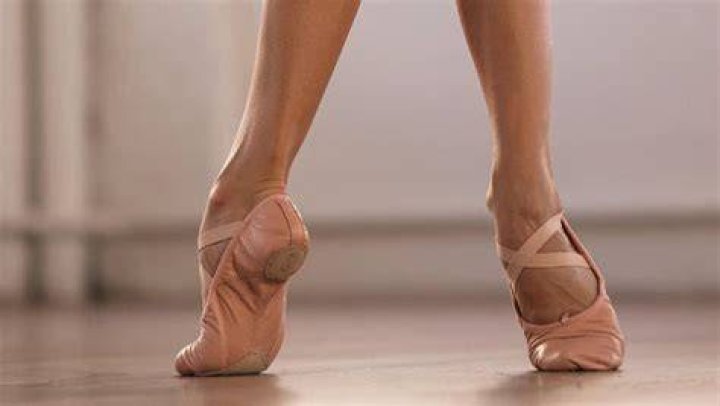 Are ballet shoes supposed to be skin Colour?