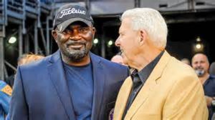 Are Joe Theismann and Lawrence Taylor friends?