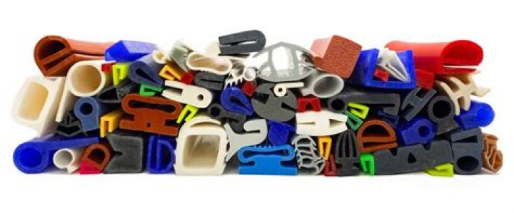 Are silicone seals better than rubber?