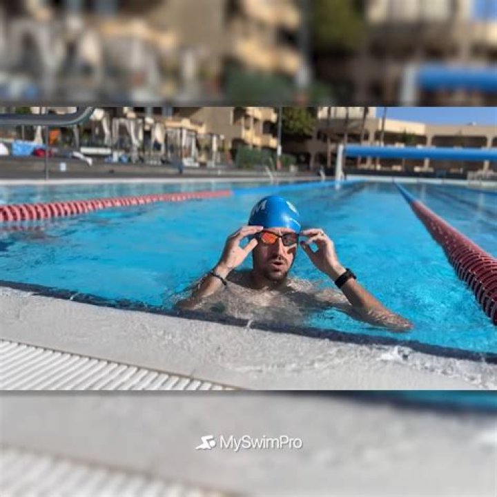 Can a woman swim faster than a man?