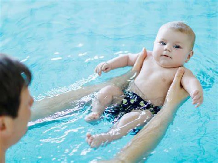 Can babies go in Dead Sea?