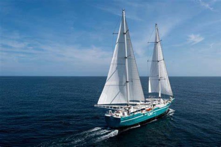Can cruise ships sail the Atlantic?