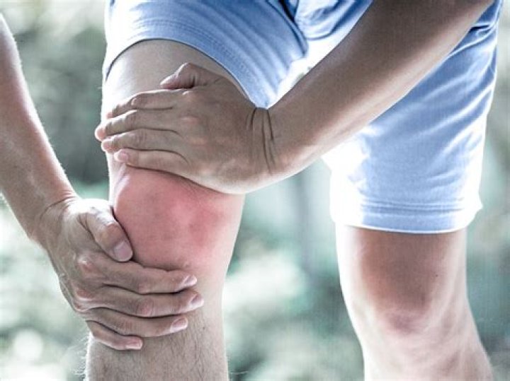 Can gout affect your knees?