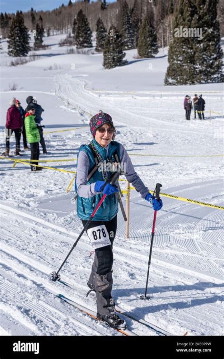 Can I use silicone spray on cross country skis?