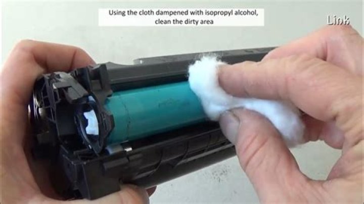 Can printer drums be cleaned?