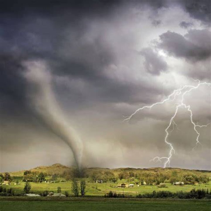 Can you're tee after hitting into a hazard?