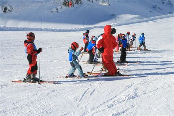 Can you go skiing without lessons?