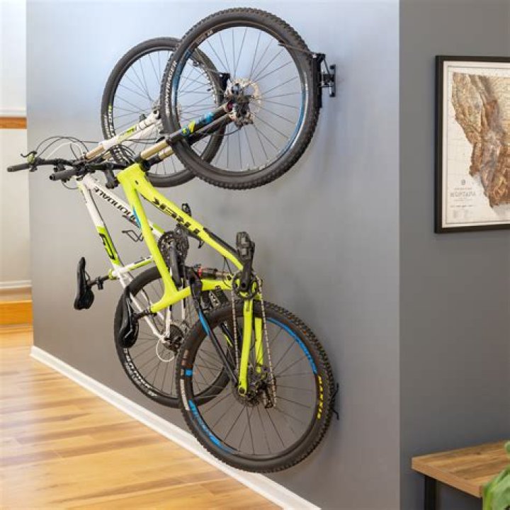 Can you hang a bike on a shed wall?