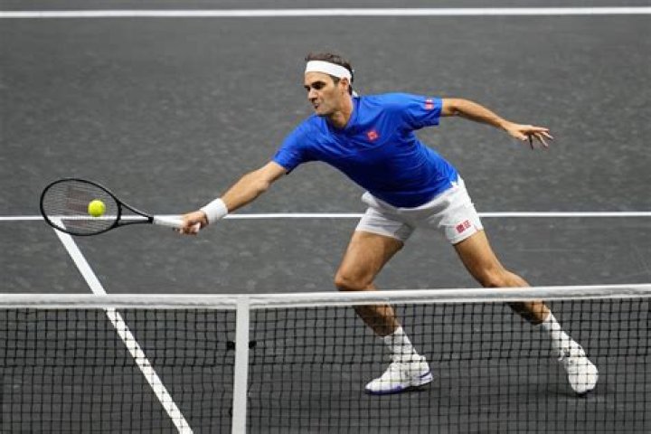 Can you play tennis in the Roger?