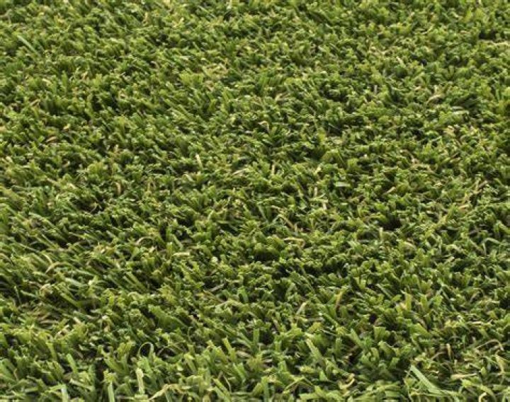Can you put artificial grass on paving slabs?