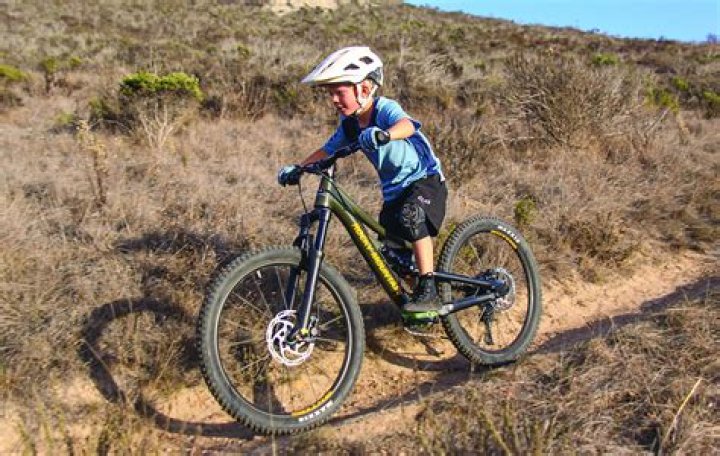 Can you ride a mountain bike on sand?
