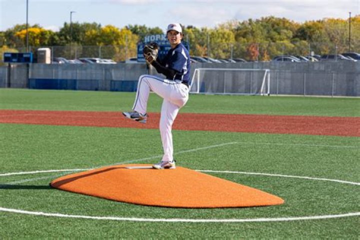 Can you step off the mound in baseball?