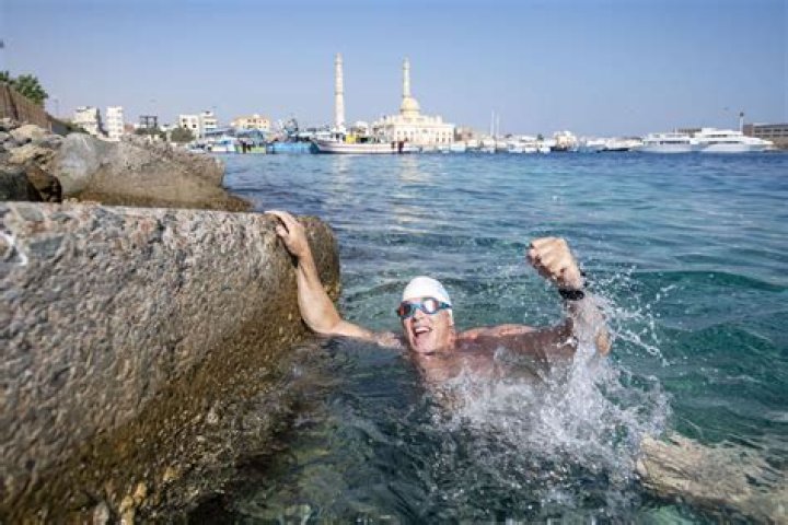 Can you swim in Dubai in January?