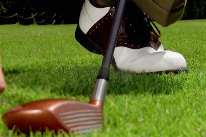 Can you tee off with a 3 wood?