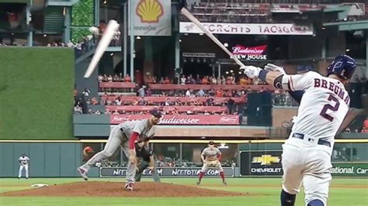 Can you use a broken bat in the MLB?