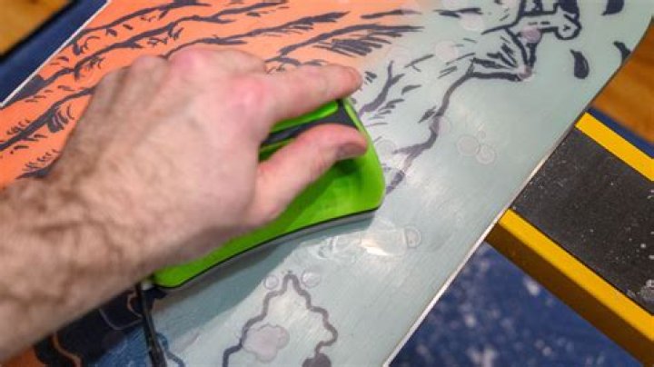 Can you use an iron to wax a snowboard?