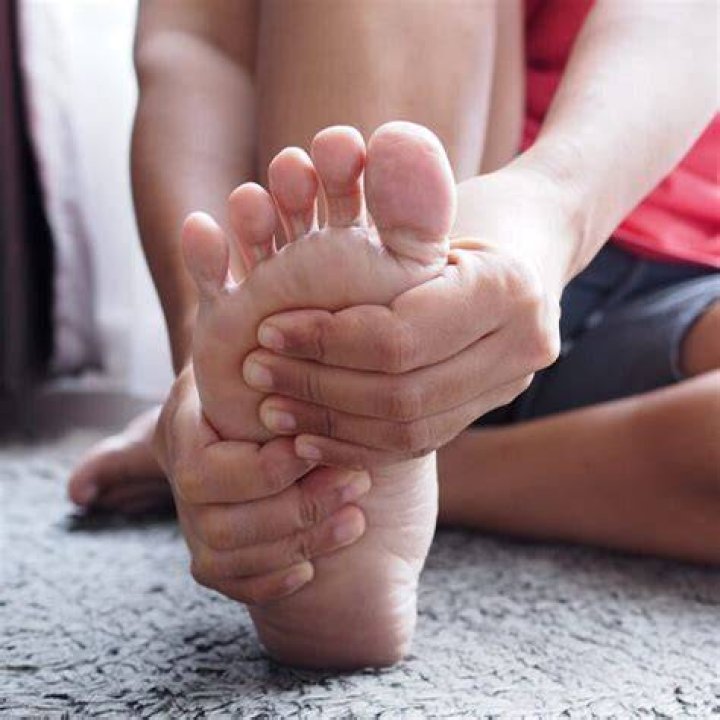Can you walk on a torn tendon?