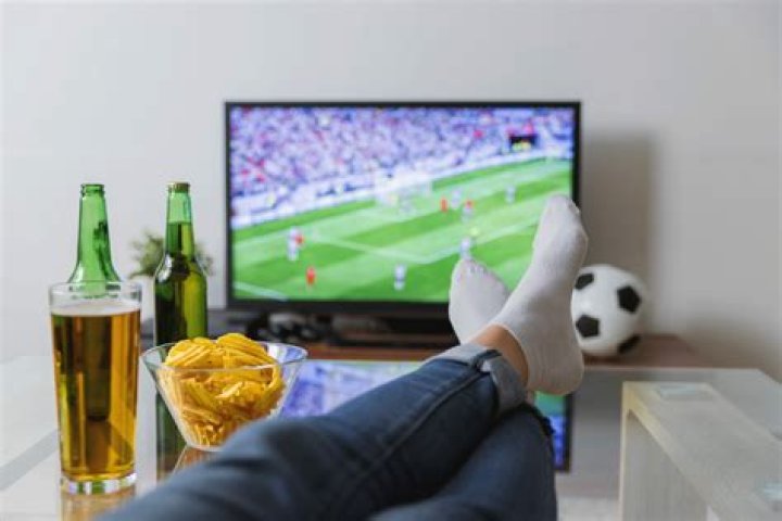Can you watch football on Samsung TV?