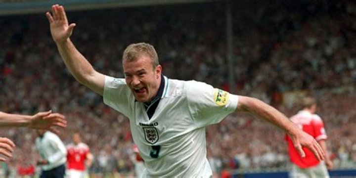 Did Alan Shearer play in the Premier League?
