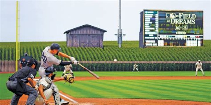 Did Kevin Costner throw out the first pitch at Field of Dreams game?