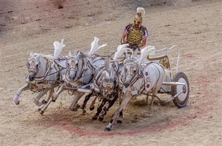 Did Romans use stirrups?