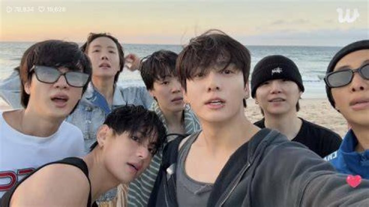 Do BTS like mangoes?