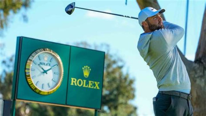 Do golfers keep the same caddy?