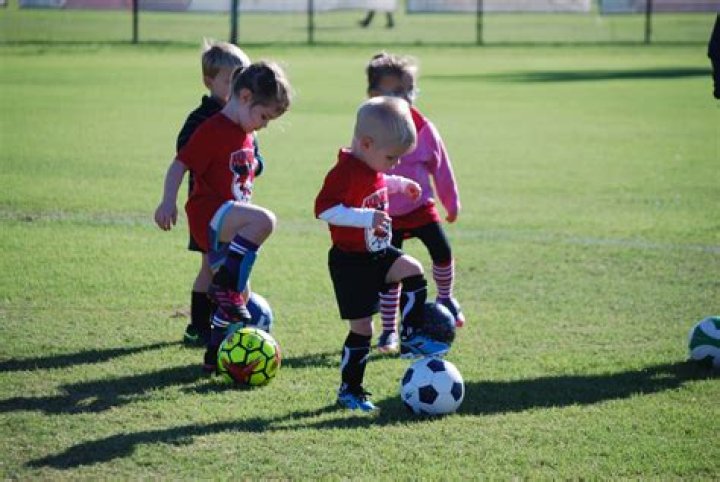 Do Indian people play soccer?