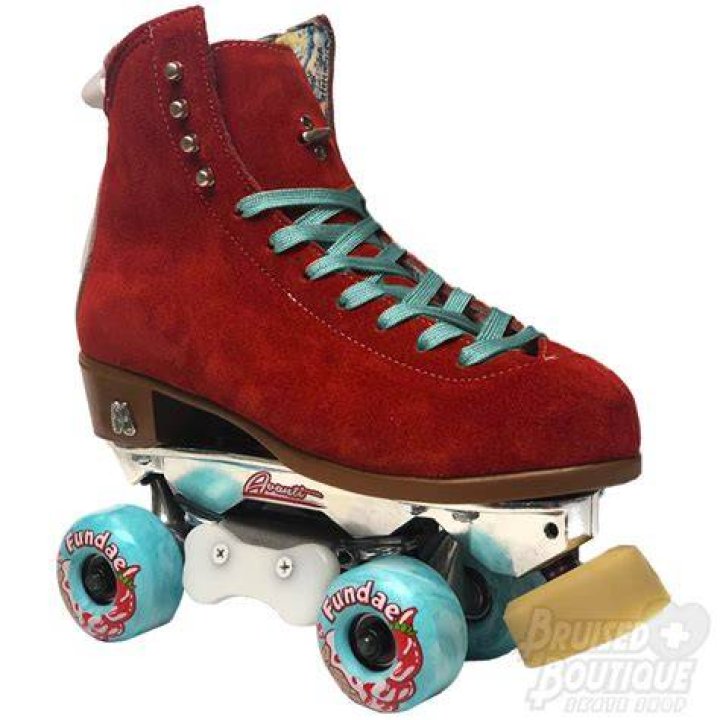 Do Moxi Skates run narrow?