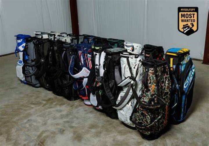 Do Nike still make golf bags?