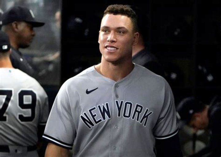 Do the Yankees have any black players?