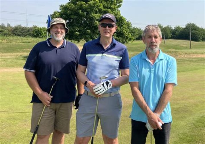 Do you need good eyesight to play golf?