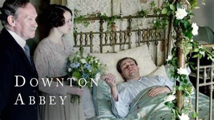 Does Daisy marry on Downton Abbey?