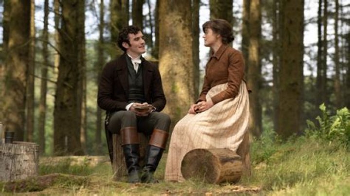 Does Mary marry Sir Richard?