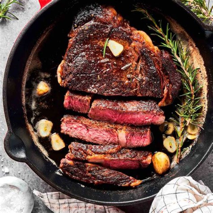 Does Naval Jelly work on cast iron?