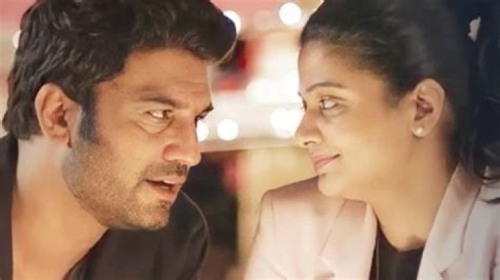 Does Suchi cheat on Srikant?