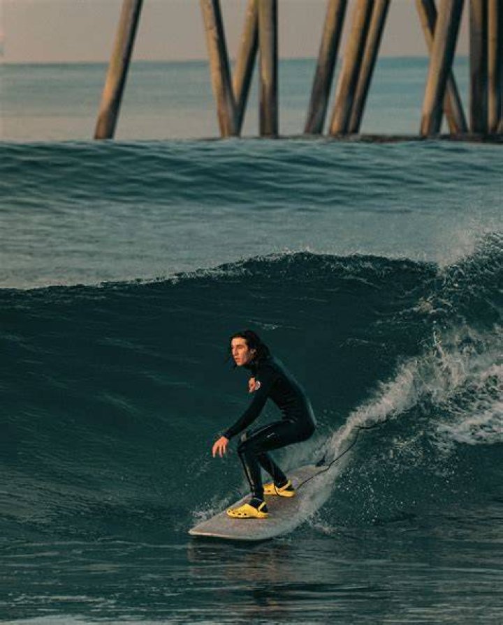 Does surfing improve posture?