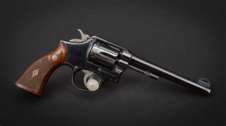 Does the Military use Smith and Wesson?