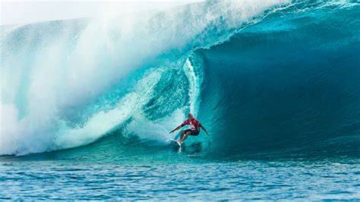 Has anyone died surfing Teahupoo?