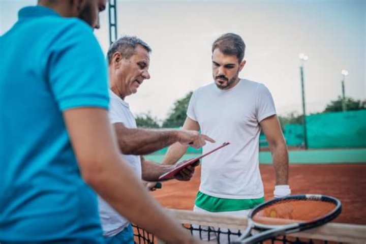 How do I find a tennis partner?