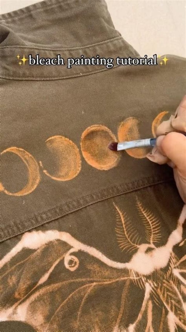How do you bleach a shirt with paint?
