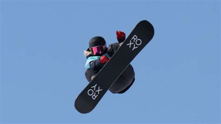 How do you qualify for Olympic snowboarding?