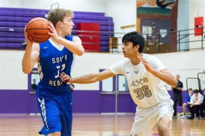 How do you steal in basketball?