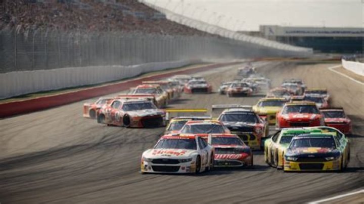 How does a NASCAR jack work?