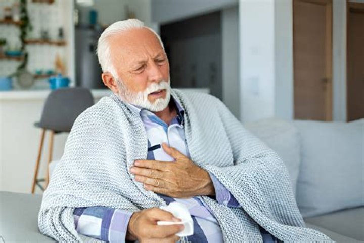 How does anxiety chest pain feel?