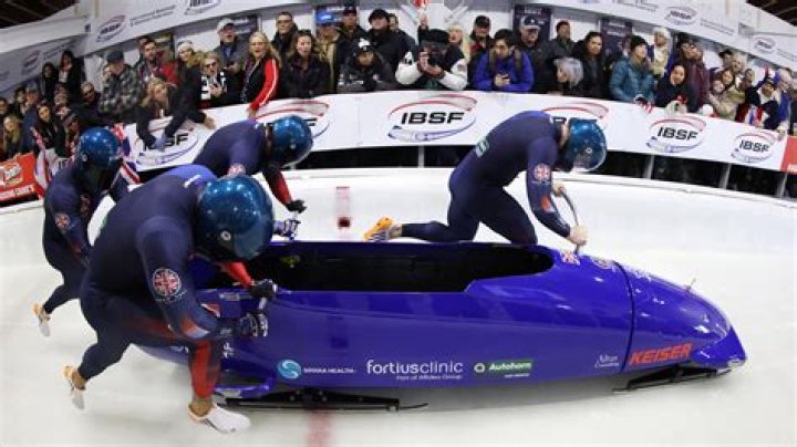 How fast do bobsledders run?