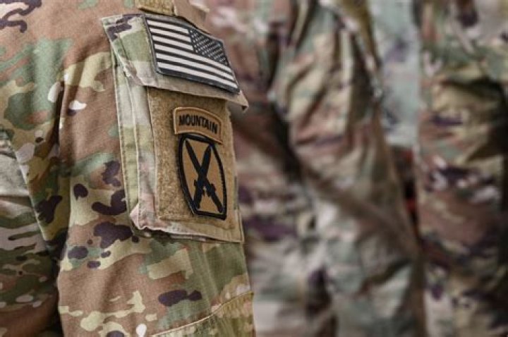 How long do you have to be in a combat zone to get a patch?