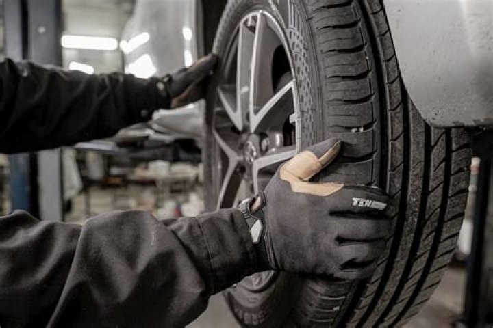 How long does it take to get used to new cycling shoes?