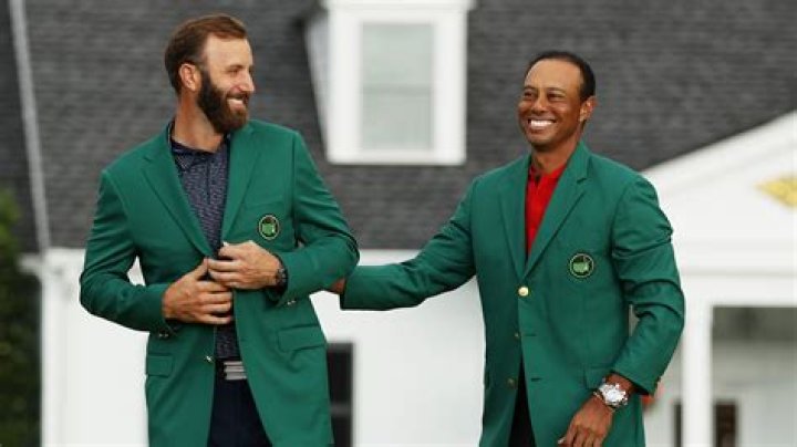 How many Masters green jackets does Tiger Woods have?