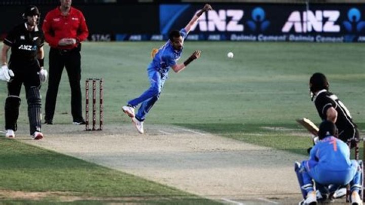 How many overs are there in one day cricket?